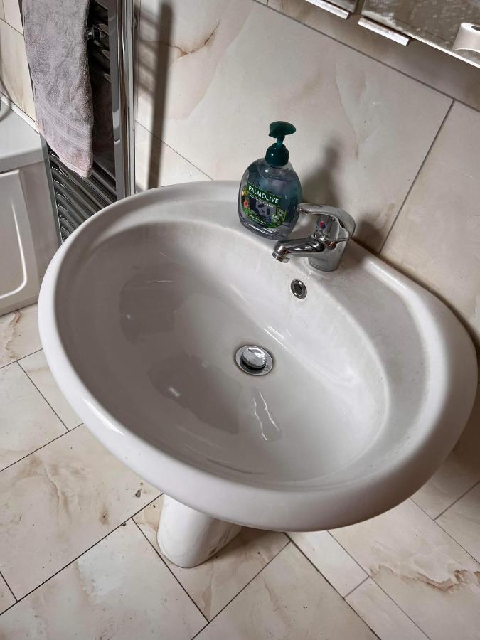 Luton Town House Near Airport Luton (Bedfordshire)