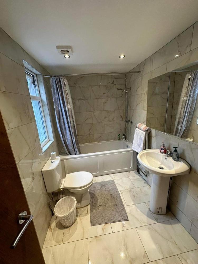 Homestay Luton Town House Near Airport Luton (Bedfordshire)